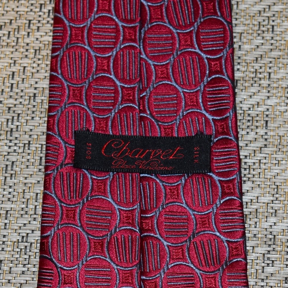 Charvet Silk Necktie Mens OS Red Grey Geometric Circles Made in France Excellent - Picture 2 of 5